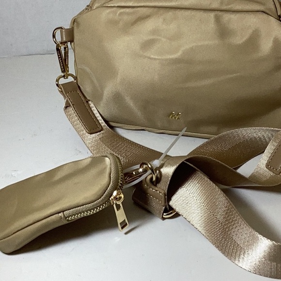 OUT OF NORM FANNY PACK - Picture 10 of 10